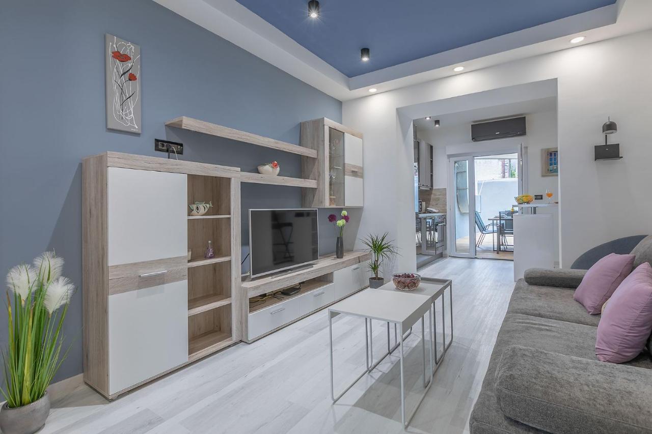 Arena Blue Dream - Modern Apartment With Terrace Pula Exterior photo
