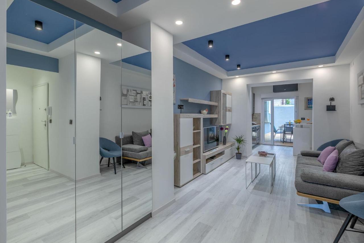 Arena Blue Dream - Modern Apartment With Terrace Pula Exterior photo